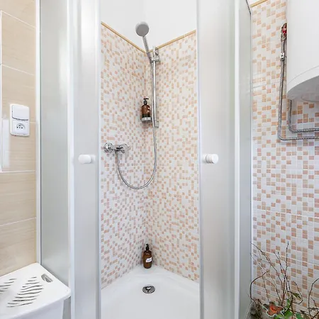 Valentina 2 Flat Hlavna With Parking For Fee Apartment Kosice