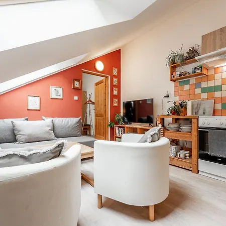 Valentina 2 Flat Hlavna With Parking For Fee Apartment