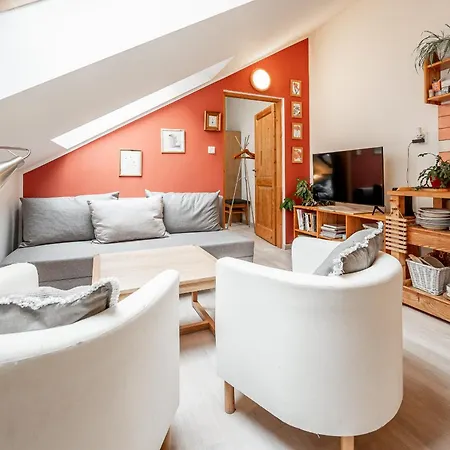 Valentina 2 Flat Hlavna With Parking For Fee コシツェ