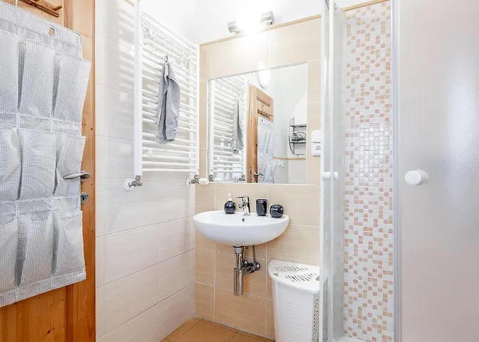 Valentina 2 Flat Hlavna With Parking For Fee Apartament *