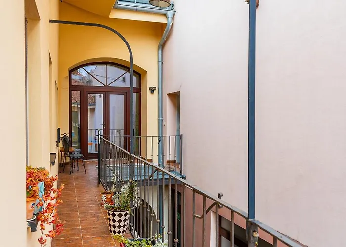 Valentina 2 Flat Hlavna With Parking For Fee コシツェ